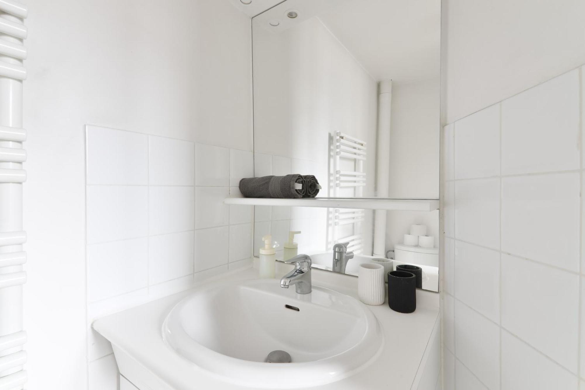 Studio - Appartement Quartier Champs-Elysees 5 Free Netflix Paris Exterior photo
